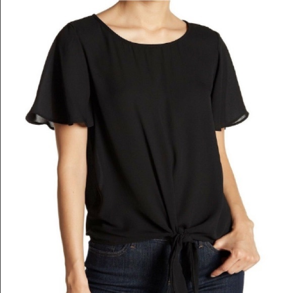 🖤SOCIALITE🖤 FLUTTER SLEEVE FRONT TIE BLOUSE🖤 - Picture 1 of 8